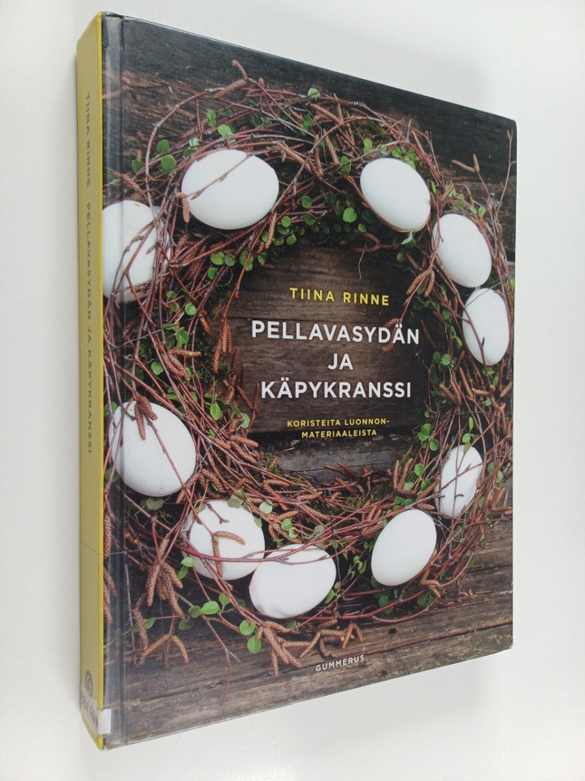 Tiina Rinne : Pellavasydän ja käpykranssi : Koristeita lu...