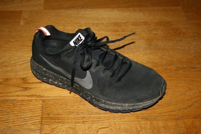 Nike mustat Gore-tex lenkkarit 39 (n. 24,5 cm)