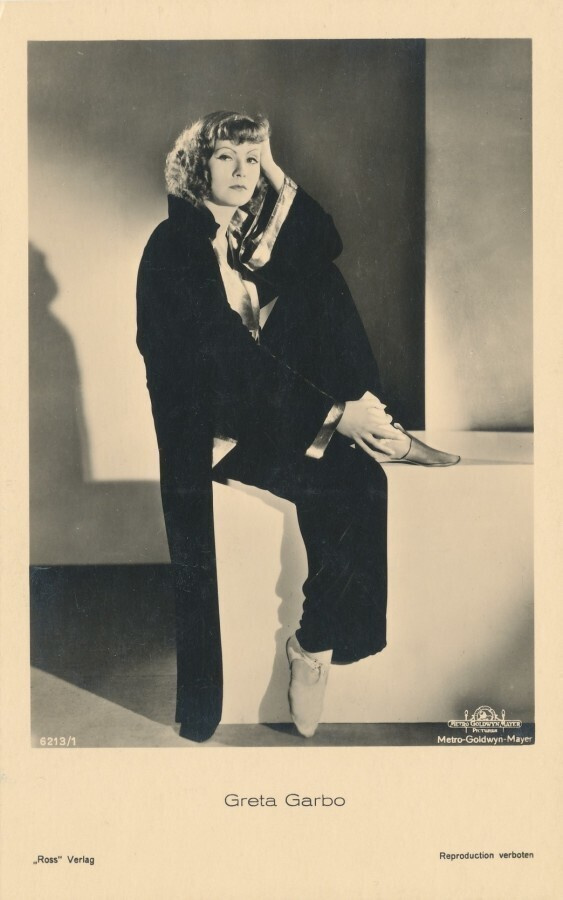 Filmitähti GRETA GARBO - vanha kortti