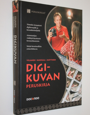 Jarkko Viljanen : Digikuvan peruskirja
