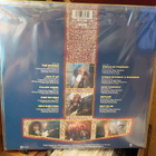 TREAT - S/T M-/M- LP KOKO BÄNDIN NIMMAREILLA - pikkukuva 2