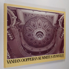 Vanhan oopperan kummitus hymyilee (signeerattu) - pikkukuva 1