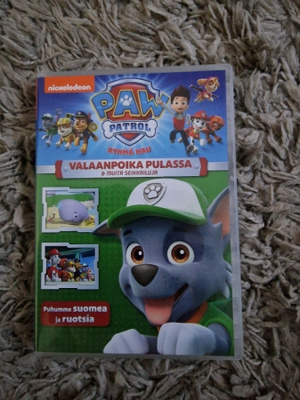 Ryhmä Hau: Valaanpoika pulassa