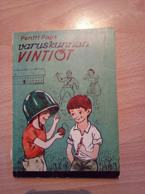 Varuskunnan Vintiöt / Tarinaa pojista