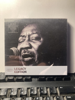 MUDDY WATERS: Muddy "Mississippi" Waters Live, CD x 2, rem.