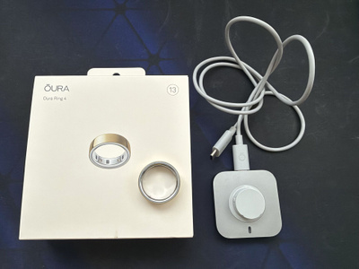 Oura Ring 4 - Älysormus -