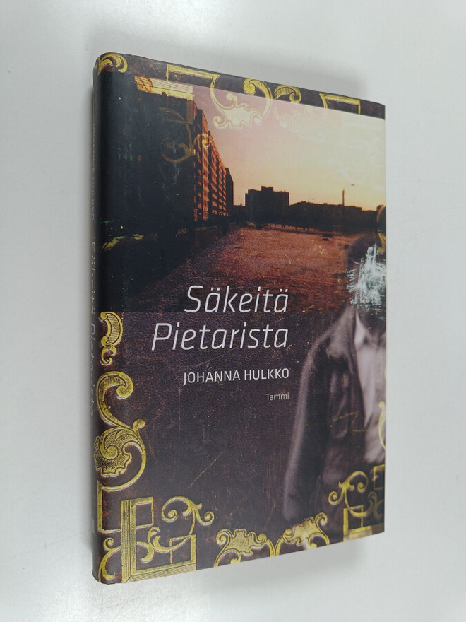 Johanna Hulkko : Säkeitä Pietarista