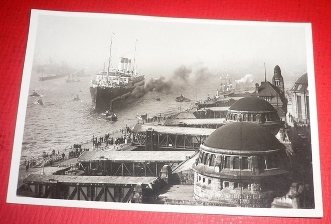 Hamburg - Sud - Schnelldampfer / Laivat  (K10)