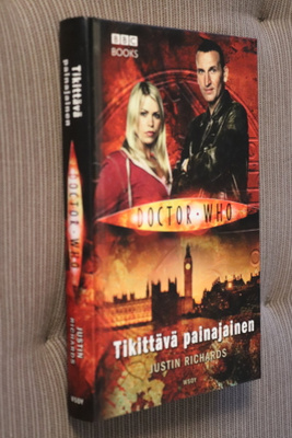 Justin Richards : Doctor Who Tikittävä painajainen (1.p.)
