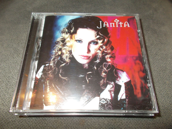 CD JANITA ** JANITA **