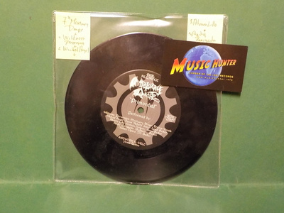 MORTUARY DRAPE - PRIMORDIAL M- 7" SINGLE