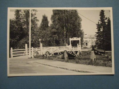 VANHA POSTIKORTTI - OULU NÄKYMÄ AINOLAN PUISTOON (PK1-S21)
