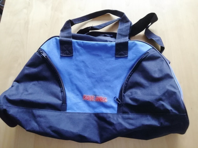 Kalle Anka sinimusta kassi 48cm x 26cm