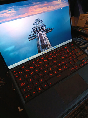 Asus ROG Flow +telakka 2in1 pelitabletti/pelikannettava