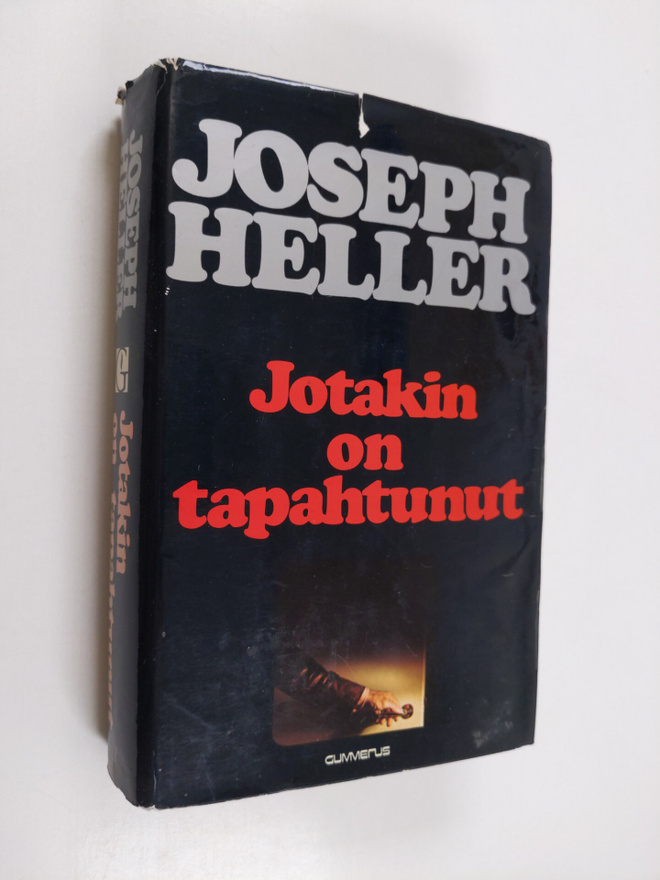 Joseph Heller : Jotakin on tapahtunut