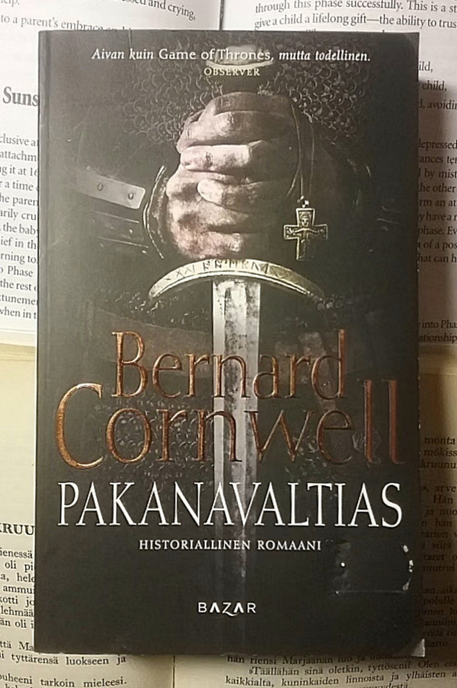 Bernard Cornwell - Pakanavaltias (pokkari)