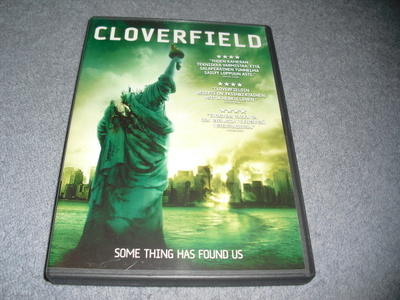 CLOVERFIELD (Mike Vogel)***