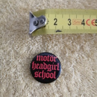 MOTÖRHEADGIRLSCHOOL pinssi - pikkukuva 1