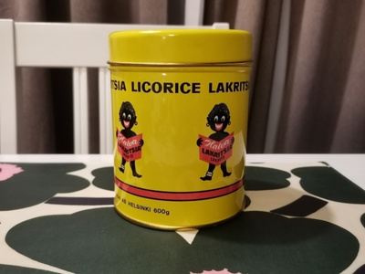 Halvan lakritsipurkki 1970-luku