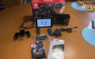 Nintend Switch Monster Hunter Edition (Gen 1 Switch)