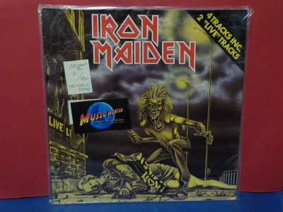 IRON MAIDEN - SANCTUARY M-/VG+ 12 MAXI