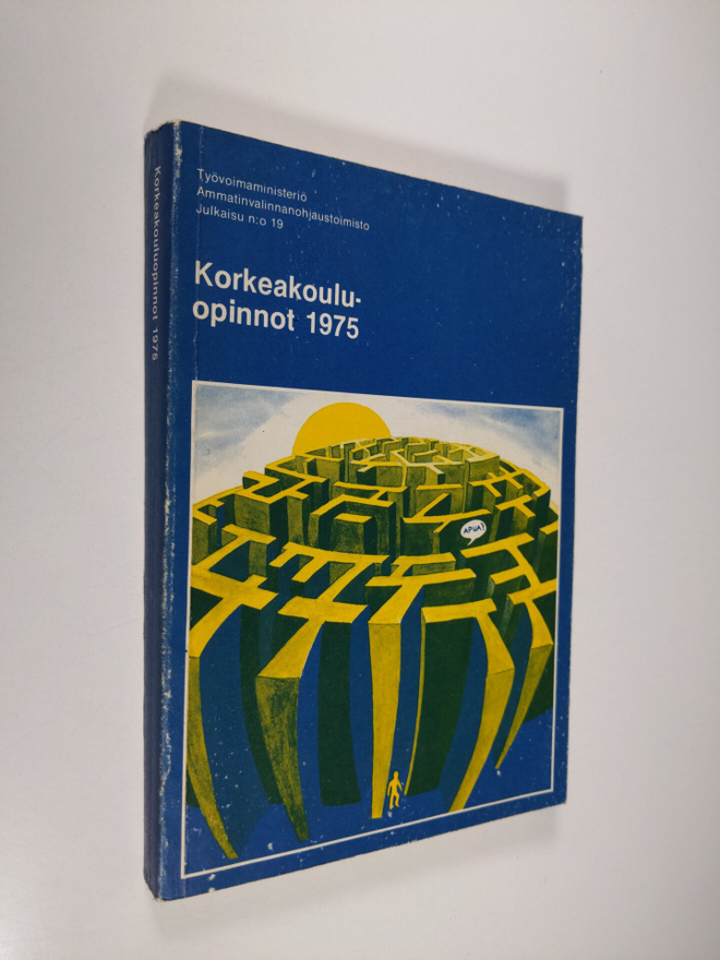 Korkeakouluopinnot 1975 : julkaisu n:o 19
