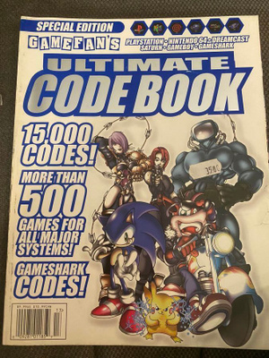 Pelilehti Ultimate Code Book