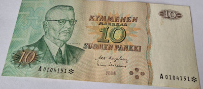 10mk seteli. Tähti.