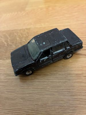 Volvo 760 Matchbox vanha pikkuauto n 1/64