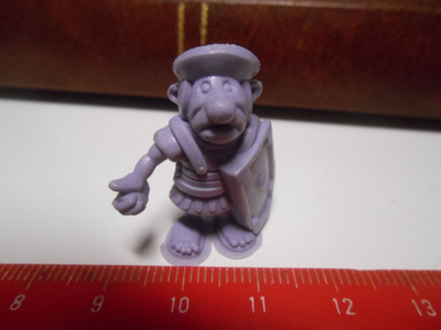 Asterix purukumi figuuri -70 luvulta #23