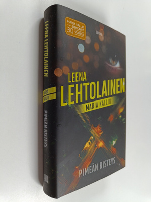 Leena Lehtolainen : Pimeän risteys