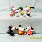 * HYVÄKUNTOISET 80-LUVUN SNOOPY RESSU FIGUURIT 12 KPL * - pikkukuva 2