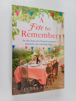 Julia Stagg : A fete to remember