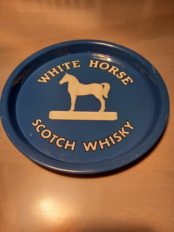 White Horse peltitarjotin