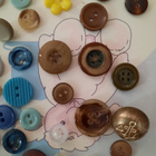 Noin 250 kpl erilaisia ja värisiä nappeja halkaisija 9-25mm - pikkukuva 5