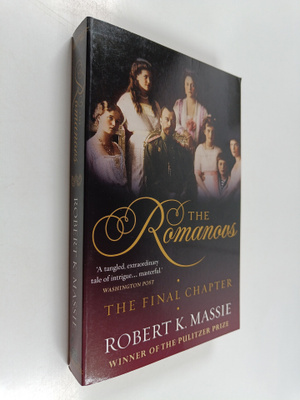 Robert K. Massie : The Romanovs : the final chapter