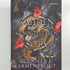 Jennifer L. Armentrout : Kahden kuningattaren sota - pikkukuva 1