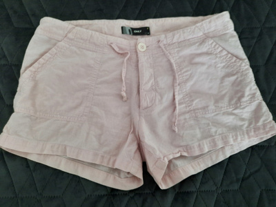 Shortsit koko 38