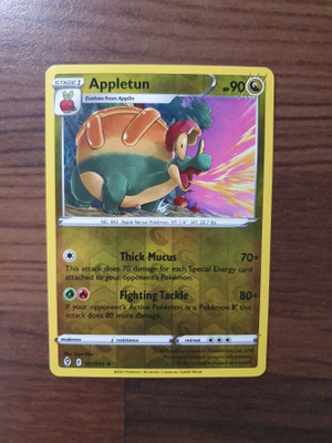 Pokemon Appletun 121/203 Reverse holo rare