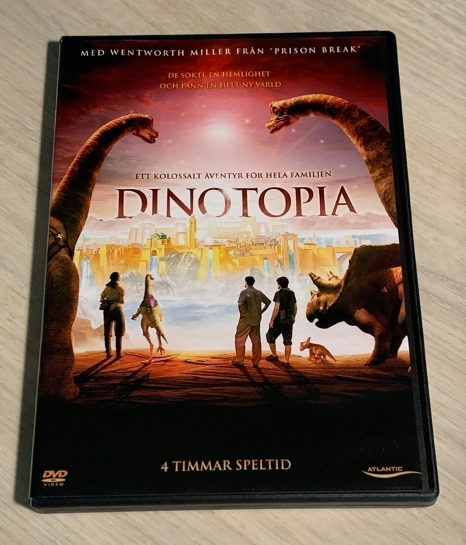 Dinotopia - maa ajasta irrallaan (2002) minisarja