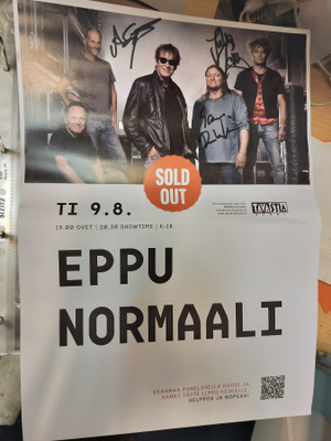 EPPU NORMAALI KEIKKAJULISTE NIMMAREILLA