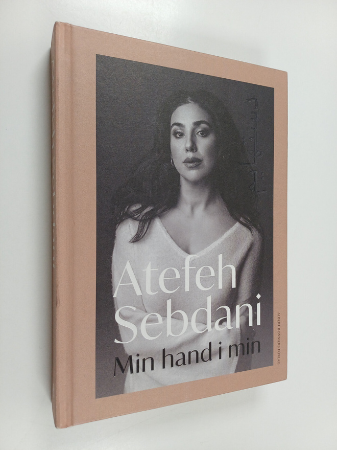 Atefeh Sebdani : Min hand i min
