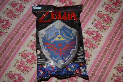 The legend of zelda hylian shield malli pakkaus