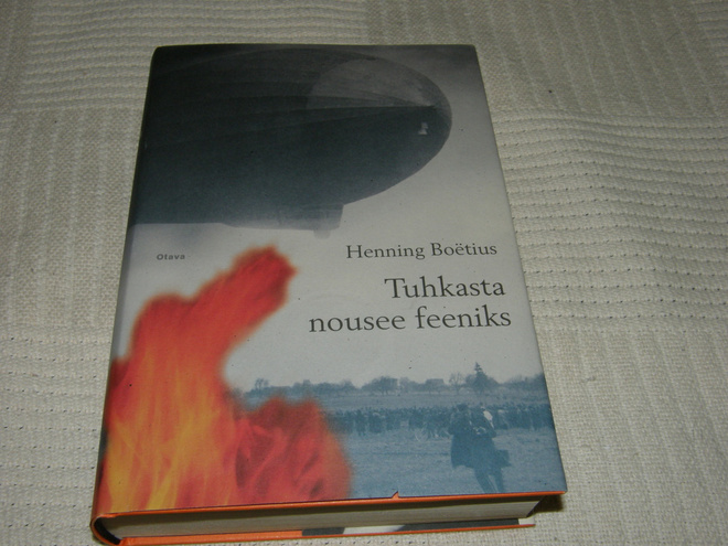 Henning Boetius Tuhkasta nousee feeniks  -sid