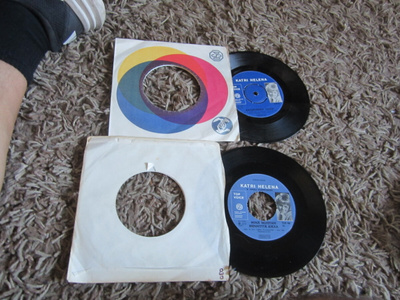 KATRI HELENA 2X SINGLE