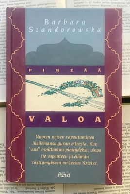 Barbara Szandorowska - Pimeää valoa (sid.)