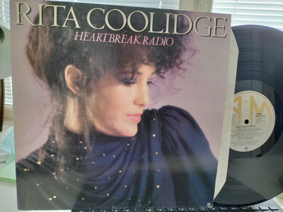 RITA COOLIDGE, Heartbreak Radio, LP UK -81 HIENO KUNTO !!