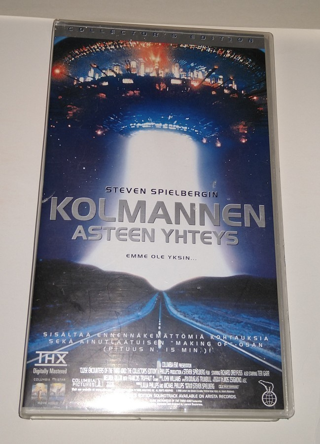 KOLMANNEN ASTEEN YHTEYS COLLECTOR´S EDITION VHS