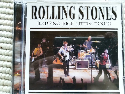 THE ROLLING STONES :JUMPING JACK LITTLE TOWN