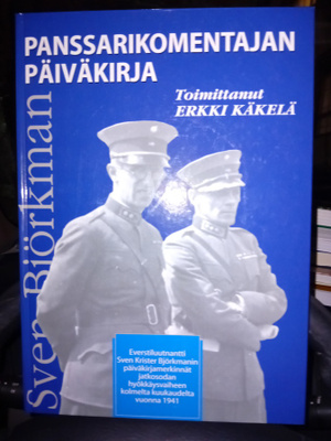 Käkelä : Panssarikomentajan päiväkirja ( SIS POSTIKULU )